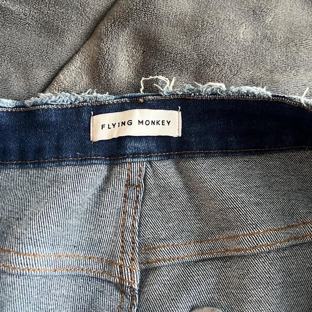Flying Monkey Size 31